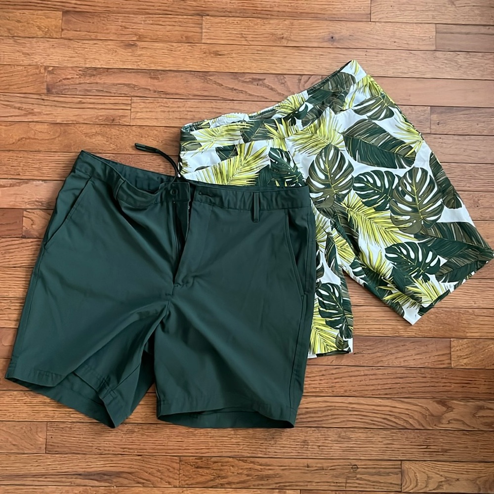 A set of two summer shorts!